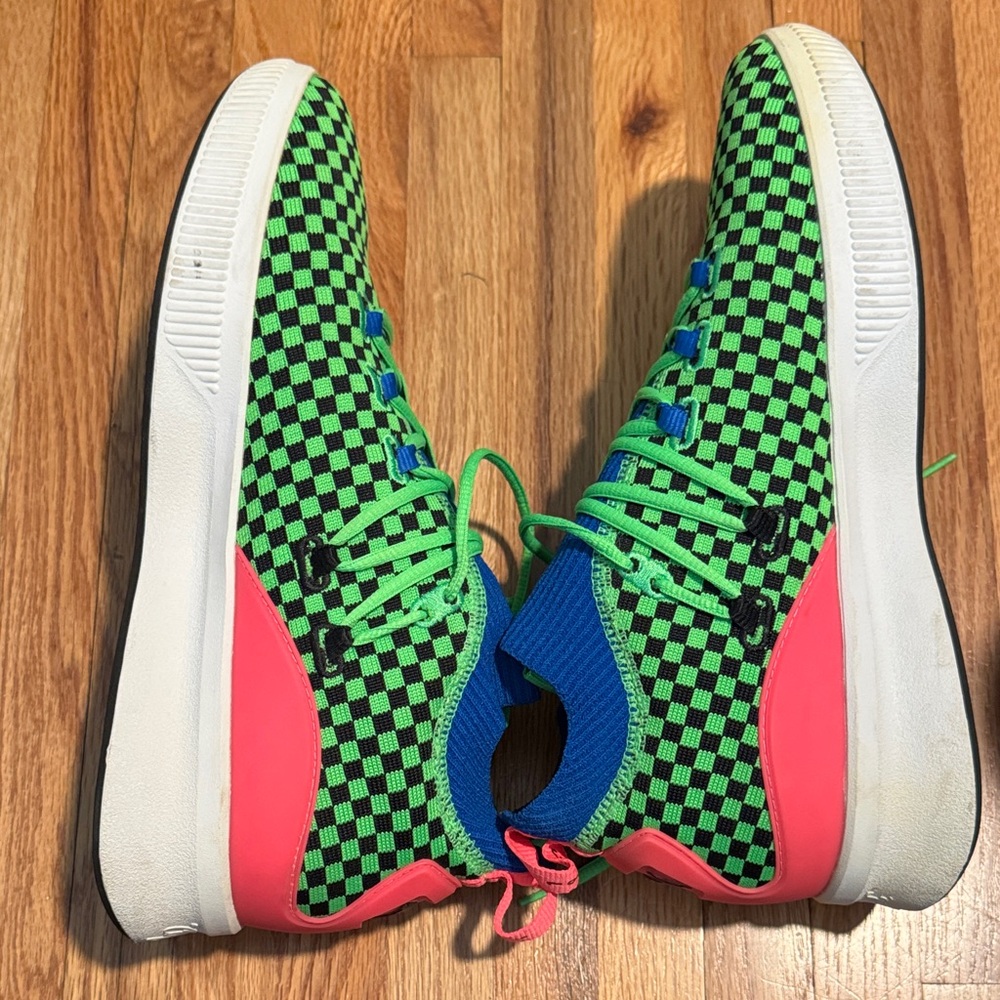 Puma Clyde Court “Summertime” Basketball Sneakers - Picture 3 of 5